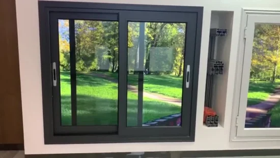 Schiebefenster und -türen mit Wärmeübertragung für Holzmaserung